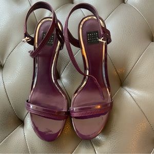 White House Black Market NWT sandals never worn